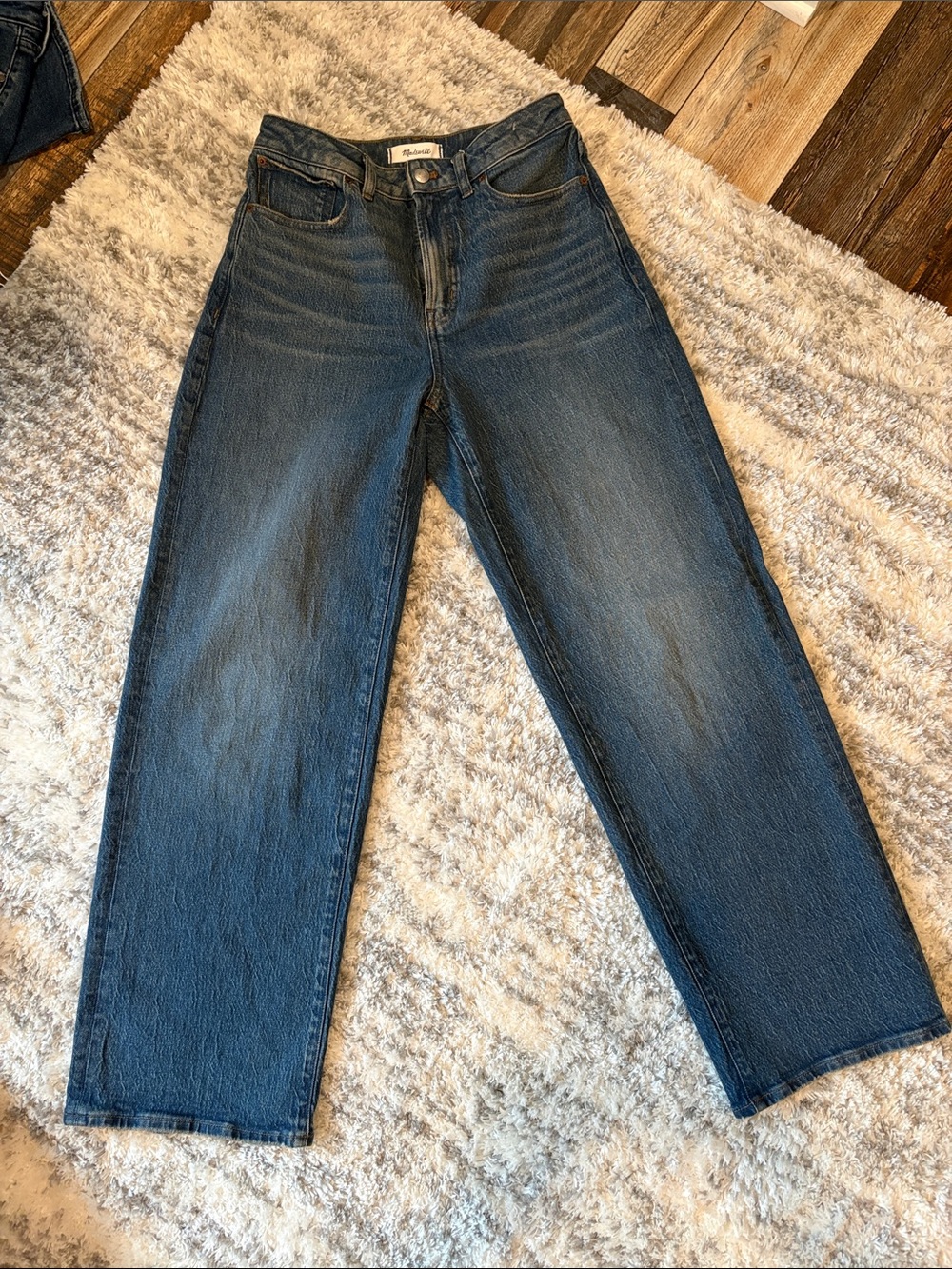 Madewell Women’s Wide Leg Curvy Jeans in Dark Indigo Wash